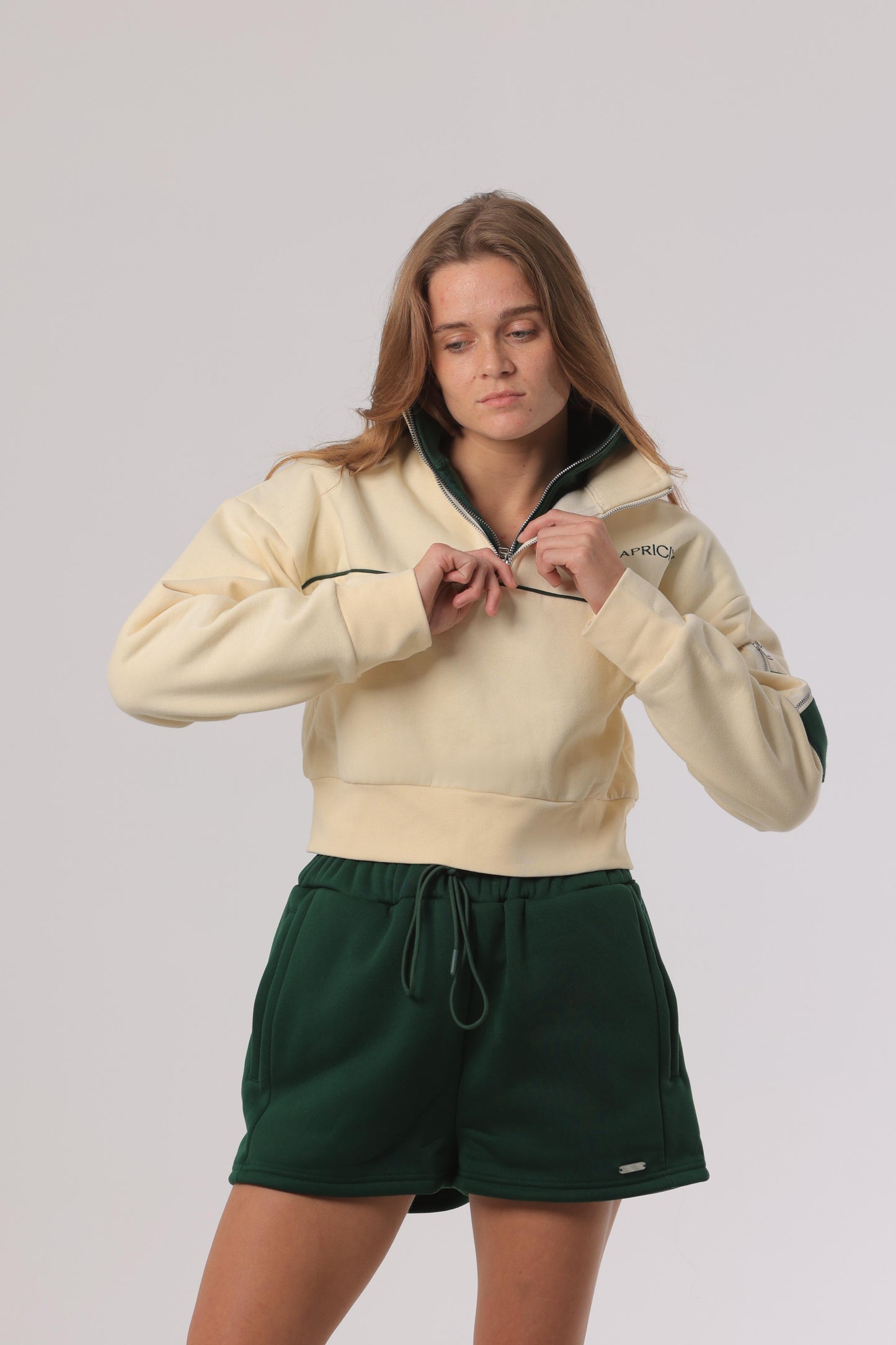 Double Collar Cropped Sweatshirt